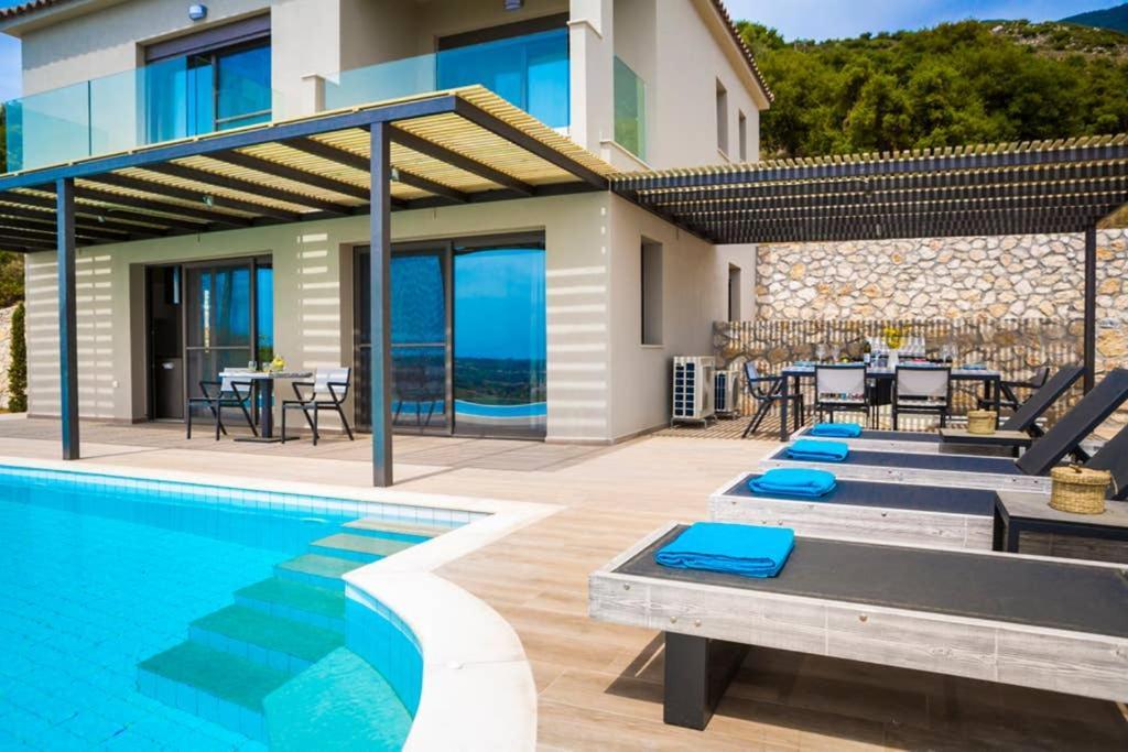 New Villa Blue With Private Pool At Trapezaki Livathos  Εξωτερικό φωτογραφία