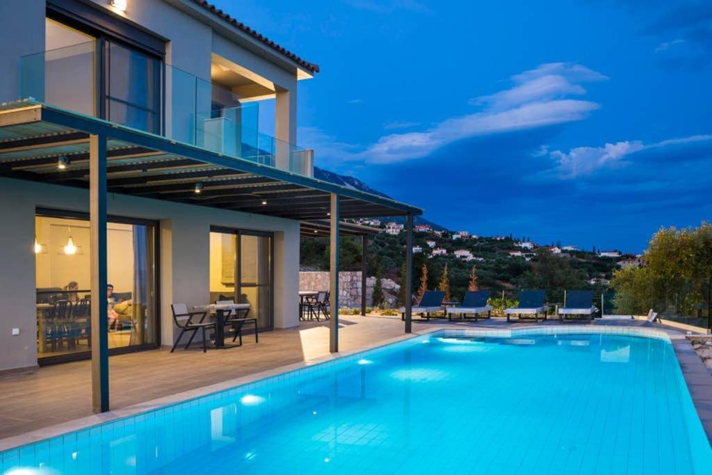 New Villa Blue With Private Pool At Trapezaki Livathos  Εξωτερικό φωτογραφία