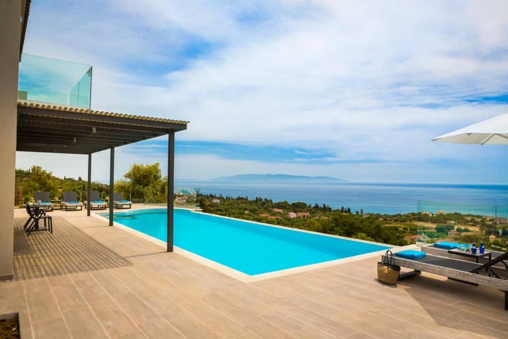 New Villa Blue With Private Pool At Trapezaki Livathos  Εξωτερικό φωτογραφία